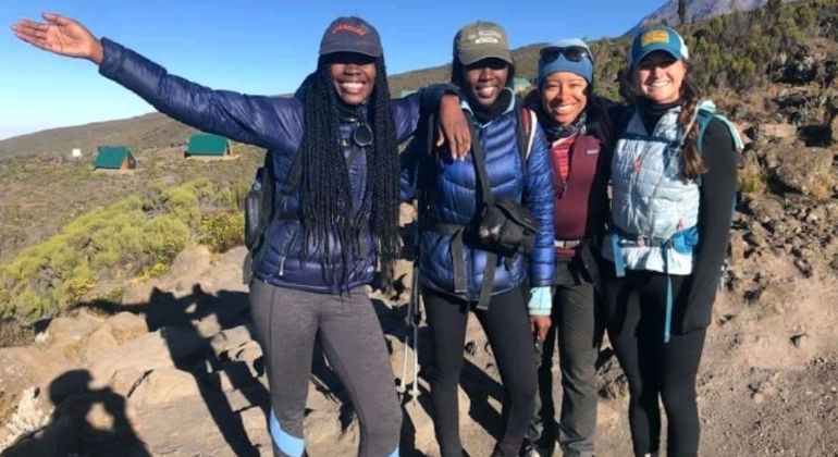Kilimanjaro Treks Ruta Marangu Excursión de un día