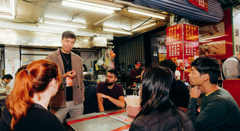 Taipeh Essen Tour: Historischer Nachtmarkt (inkl. Essen)
