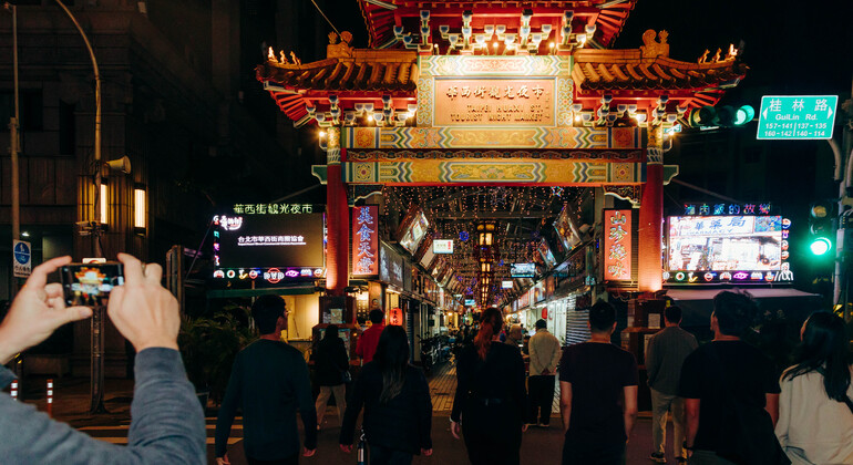 Taipeh Essen Tour: Historischer Nachtmarkt (inkl. Essen)