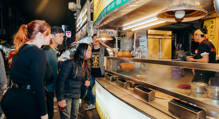 Taipeh Essen Tour: Historischer Nachtmarkt (inkl. Essen)