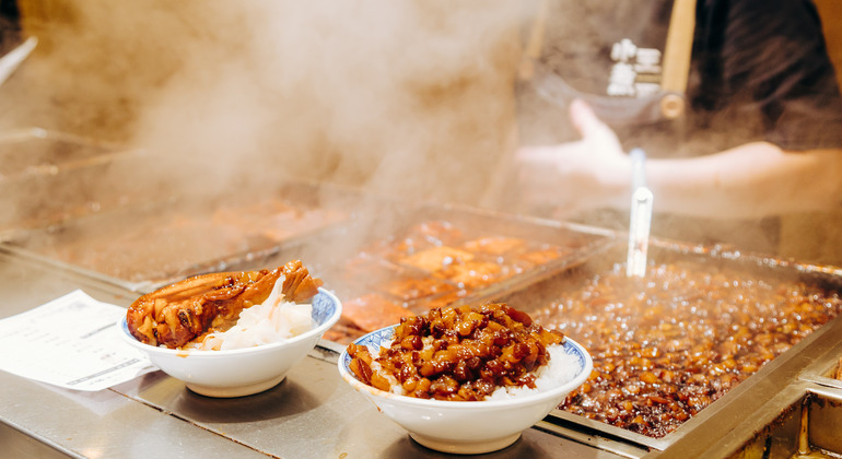Taipeh Essen Tour: Historischer Nachtmarkt (inkl. Essen)